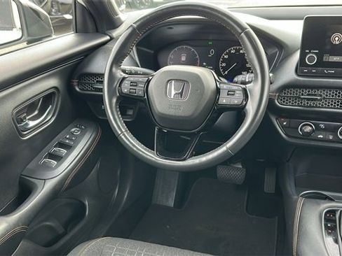 Used 2023 Honda HR-V Sport image 23