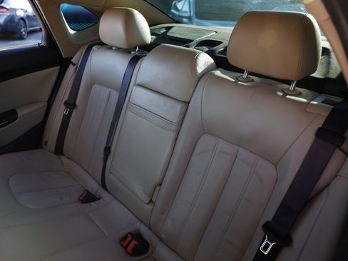 Used 2012 Buick Verano Leather image 10