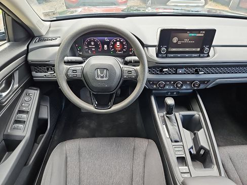 Certified 2023 Honda Accord EX image 7