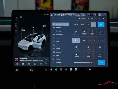 Used 2026 Tesla Model Y Long Range RWD image 64
