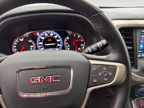 Used 2023 GMC Acadia Denali w/ Black Diamond Edition AWD/4WD image 22