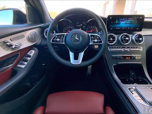 Certified 2021 Mercedes-Benz GLC 300 GLC 300 image 5
