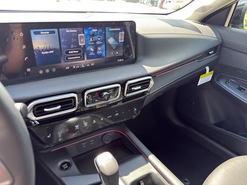 New 2026 Nissan Sentra SR FWD image 21