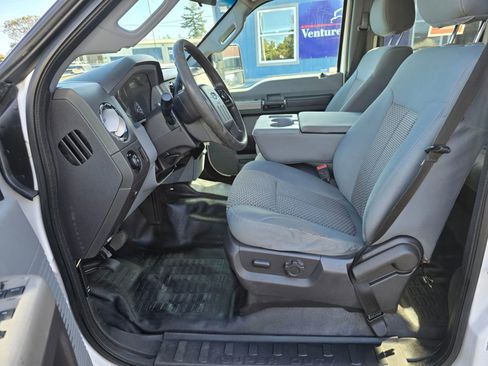 Used 2015 Ford F250 XLT image 18