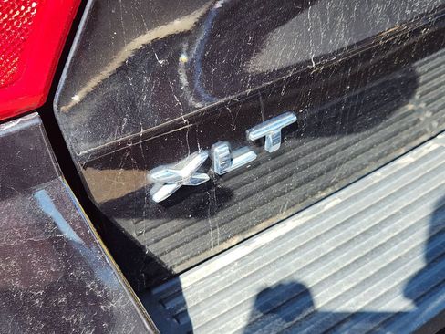 Used 2020 Ford Expedition XLT w/ Equipment Group 202A AWD/4WD image 10