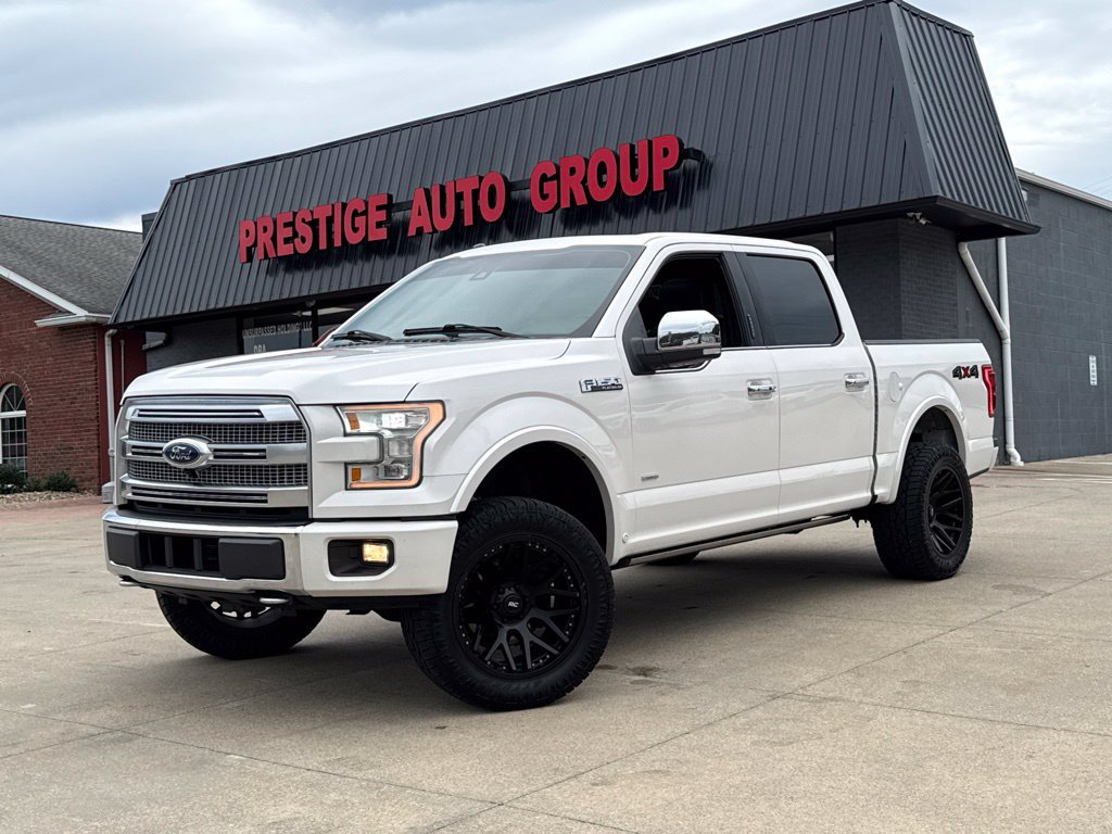 Used 2015 Ford F150 Platinum w/ Equipment Group 701A Luxury AWD/4WD image 22