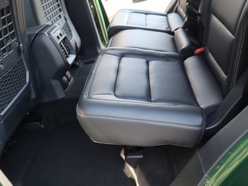 New 2025 Ford Bronco Badlands image 14