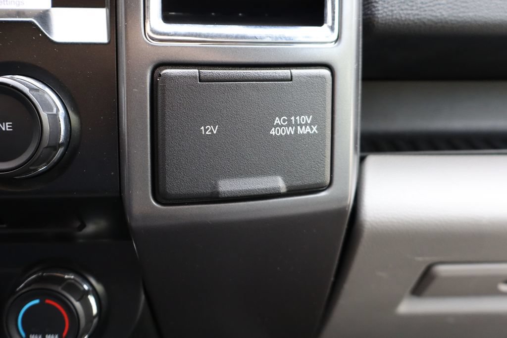 Used 2016 Ford F150 XLT w/ Equipment Group 302A Luxury AWD/4WD image 26