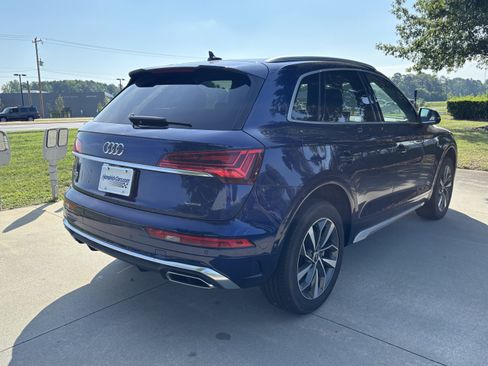 Used 2024 Audi Q5 2.0T Prestige AWD/4WD image 11