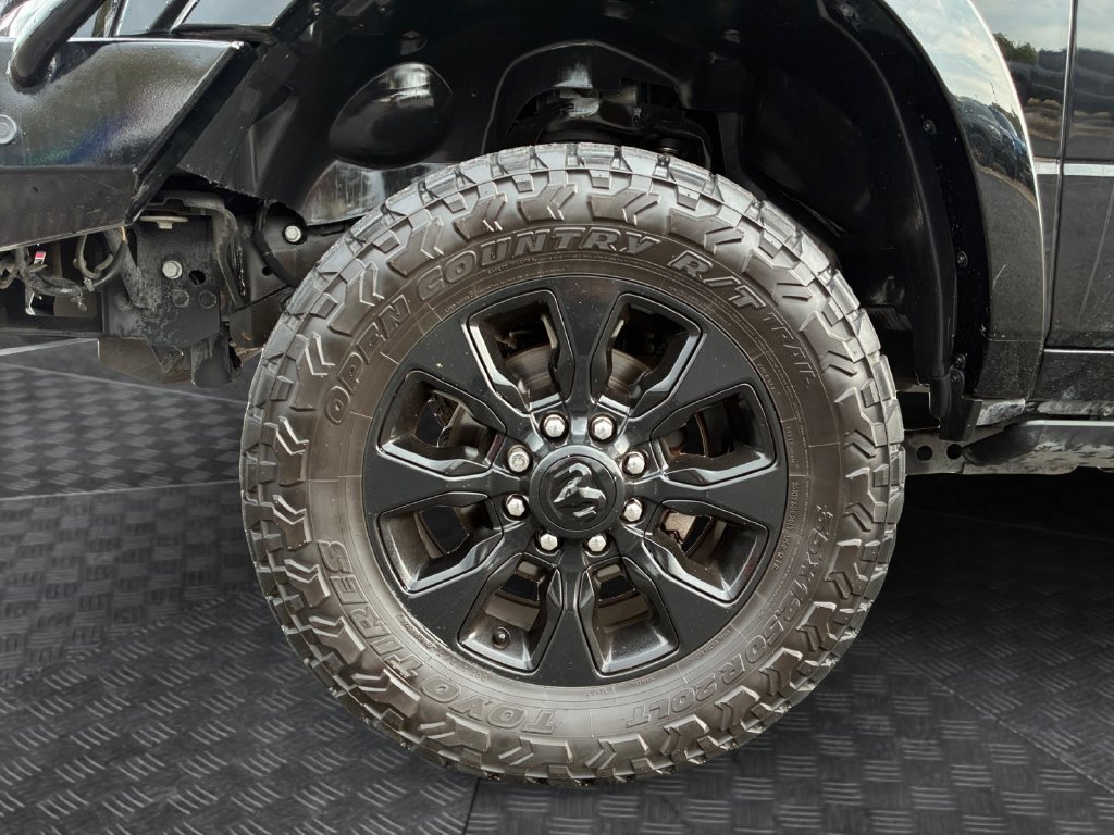 Used 2024 RAM 2500 Limited AWD/4WD image 22