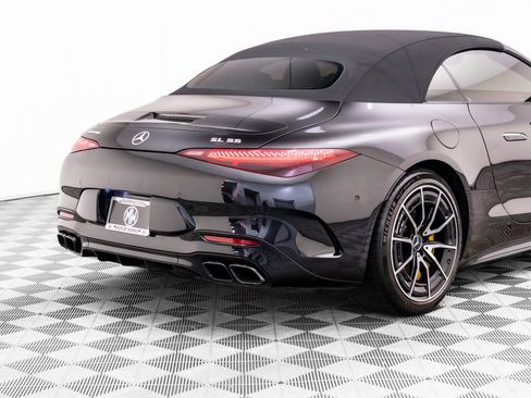 Used 2022 Mercedes-Benz SL 55 AMG 4MATIC image 43