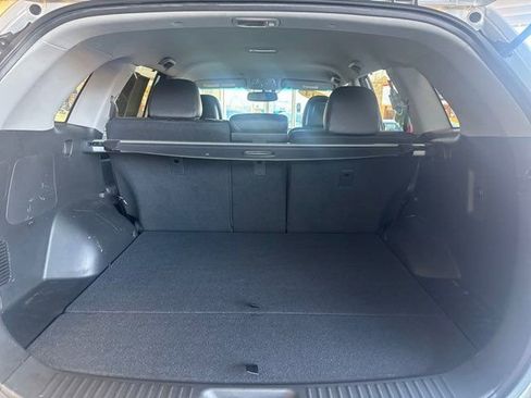 Used 2014 Kia Sorento EX image 11