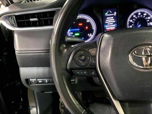 Used 2021 Toyota Venza LE w/ Carpet Mat Package (TMS) AWD/4WD image 24