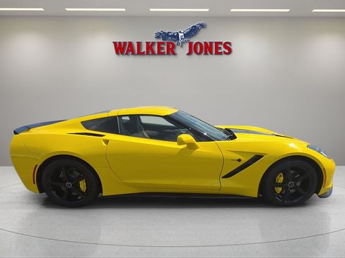 Used 2014 Chevrolet Corvette Stingray Coupe w/ 2LT Preferred Equipment Group RWD image 8