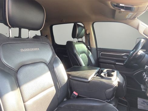 Used 2019 RAM 1500 Laramie image 10