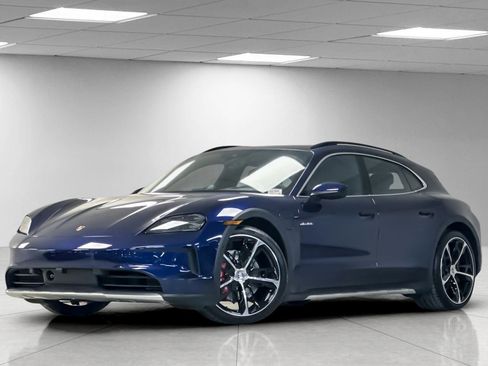 New 2025 Porsche Taycan 4S image 1