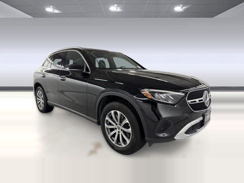 Certified 2026 Mercedes-Benz GLC 300 image 7