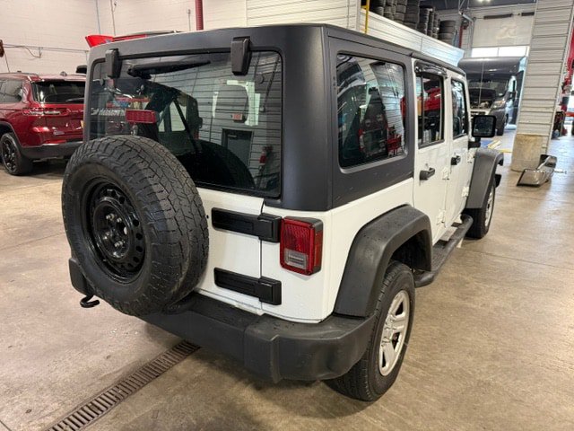 Used 2016 Jeep Wrangler Unlimited Sport AWD/4WD image 24