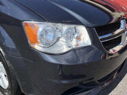 Used 2013 Dodge Grand Caravan SE FWD image 12