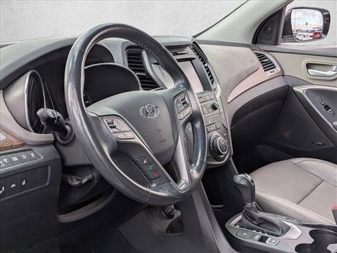 Used 2018 Hyundai Santa Fe Sport w/ 2.0T Ultimate Tech Package 05 image 9