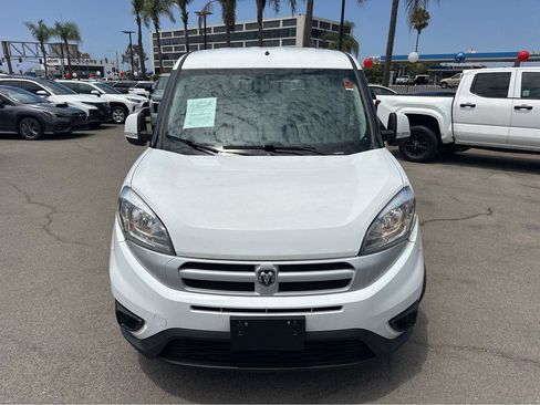 Used 2018 RAM ProMaster City Tradesman SLT FWD image 2