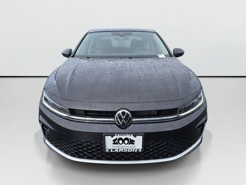 New 2026 Volkswagen Jetta SE FWD image 8