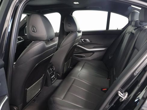Used 2020 BMW 330i Sedan w/ Convenience Package RWD image 11