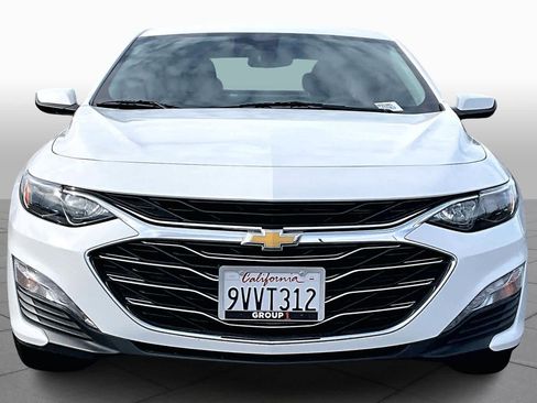 Used 2024 Chevrolet Malibu LT image 3
