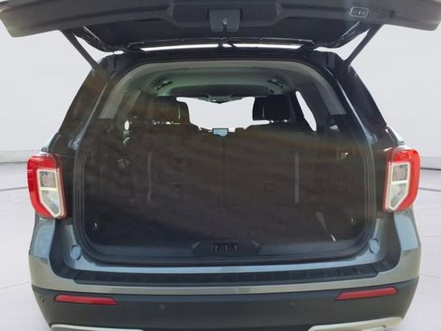 Certified 2024 Ford Explorer XLT w/ Equipment Group 202A AWD/4WD image 8
