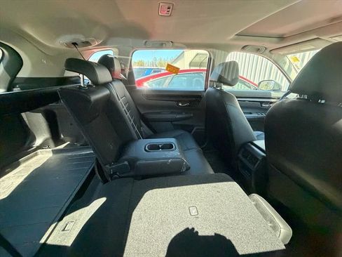 Used 2025 Honda CR-V EX-L image 16