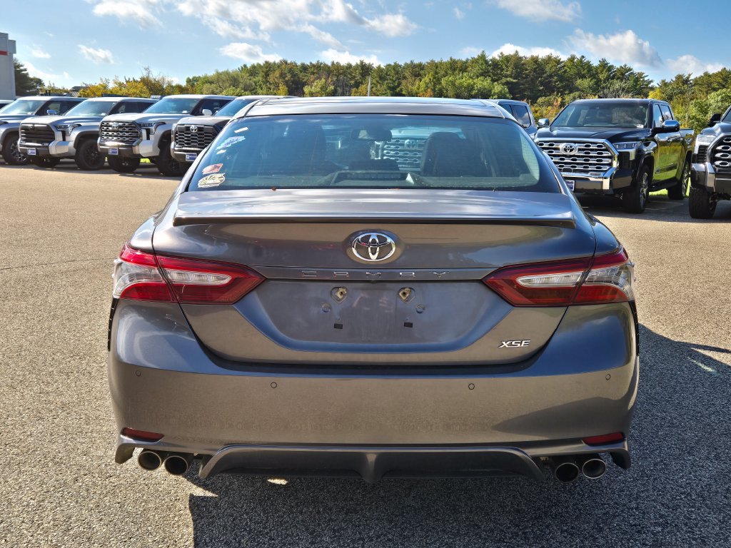 Used 2018 Toyota Camry XSE FWD image 4
