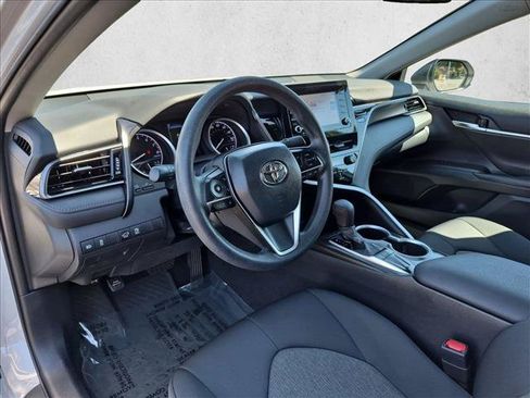 Used 2023 Toyota Camry LE FWD image 10