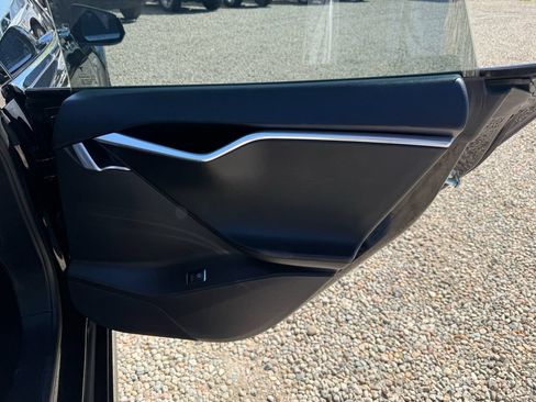Used 2013 Tesla Model S RWD image 21