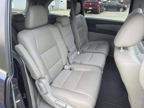 Used 2015 Honda Odyssey EX-L image 12