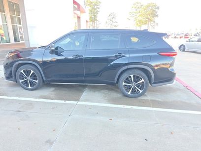 Used 2021 Toyota Highlander XSE
