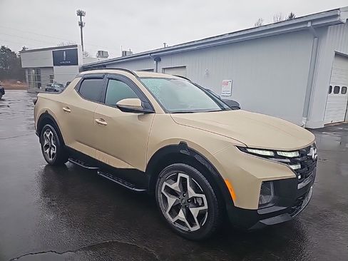 Used 2023 Hyundai Santa Cruz Limited image 3