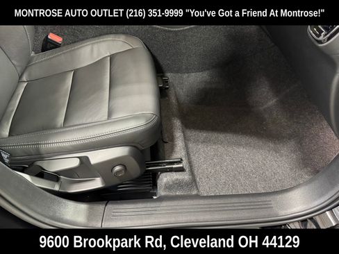 New 2026 Volvo XC40 B5 Core w/ Protection Package Premier image 44