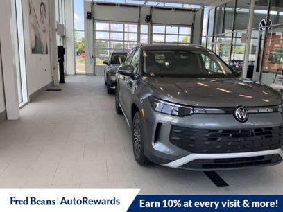 New 2025 Volkswagen Tiguan S