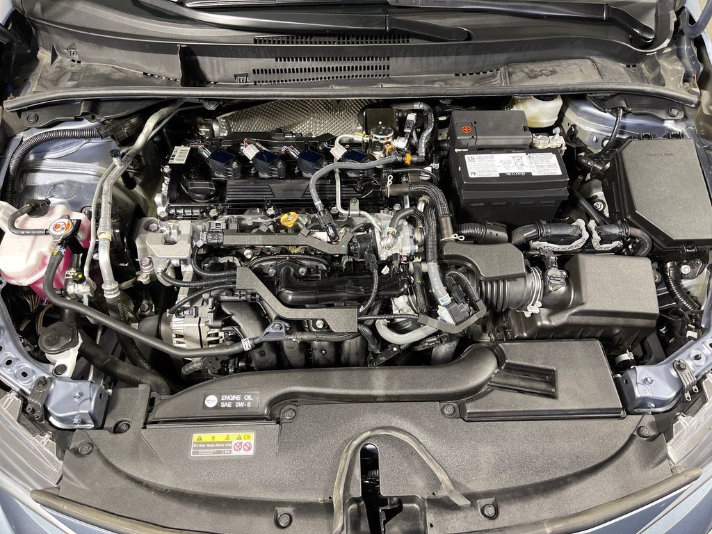 Certified 2025 Toyota Corolla LE FWD image 9