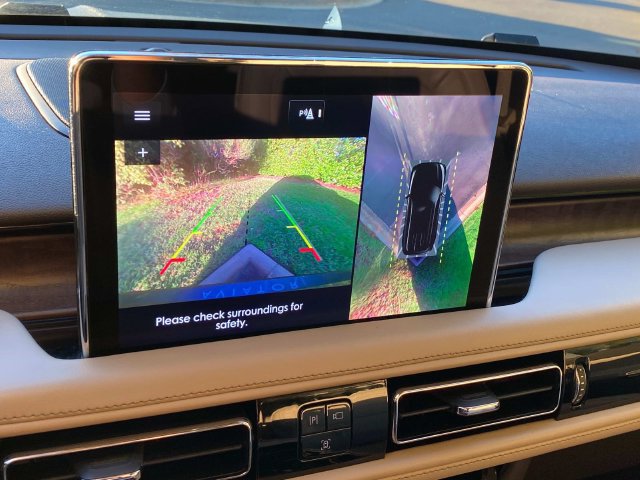 Used 2022 Lincoln Aviator Reserve w/ Equipment Group 201A AWD/4WD image 24