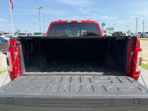 Used 2023 Ford F150 Lariat w/ FX4 Off-Road Package AWD/4WD image 7