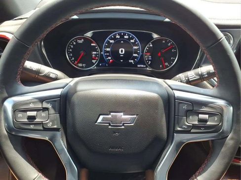 Used 2024 Chevrolet Blazer RS w/ Driver Confidence II Package FWD image 12