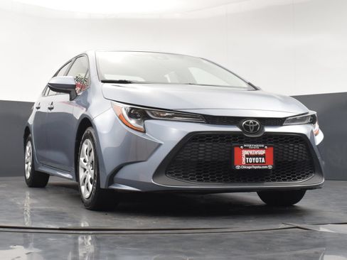 Used 2022 Toyota Corolla LE FWD image 28
