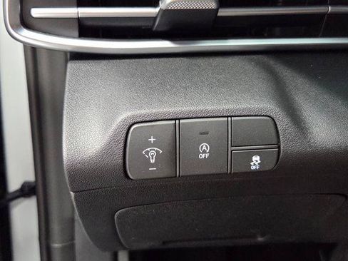 New 2026 Hyundai Elantra SE FWD image 28