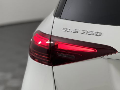 New 2026 Mercedes-Benz GLE 350 4MATIC image 12