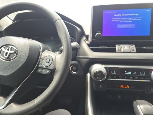 Used 2023 Toyota RAV4 XLE Premium FWD image 13