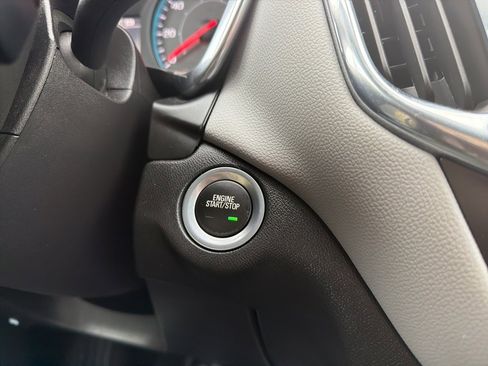 Certified 2023 Chevrolet Equinox LS image 36