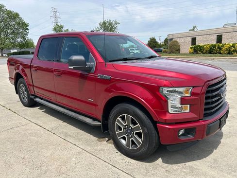 Used 2016 Ford F150 XLT w/ Equipment Group 302A Luxury RWD image 9
