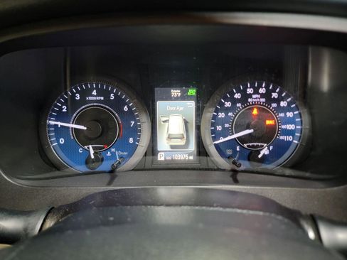 Used 2020 Toyota Sienna XLE FWD image 27
