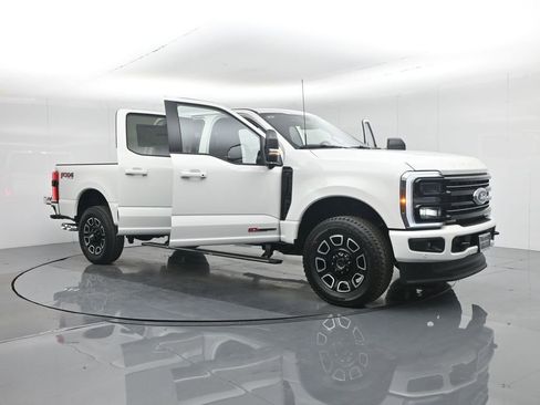 New 2026 Ford F250 Platinum image 42
